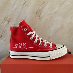 Chuck 70 HI University Red women.